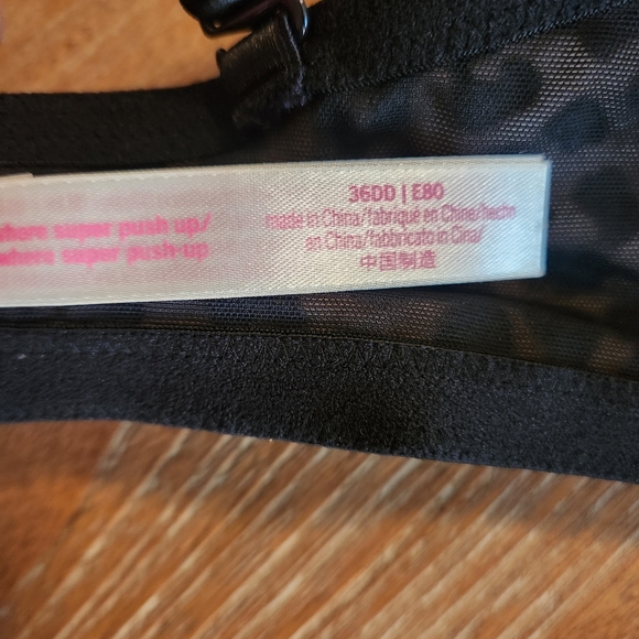 VICTORIA SECRET PINK - Cheetah Print-Wear Everywhere Super Push Up Bra Size 36DD - Picture 8 of 10